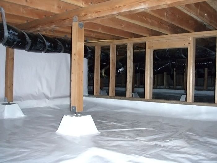 We Clean Crawl Es In Illinois And Iowa E Cleanup A Large Encapsulated Crawl E With Our Vapor Barrier System Installed In Rock Island