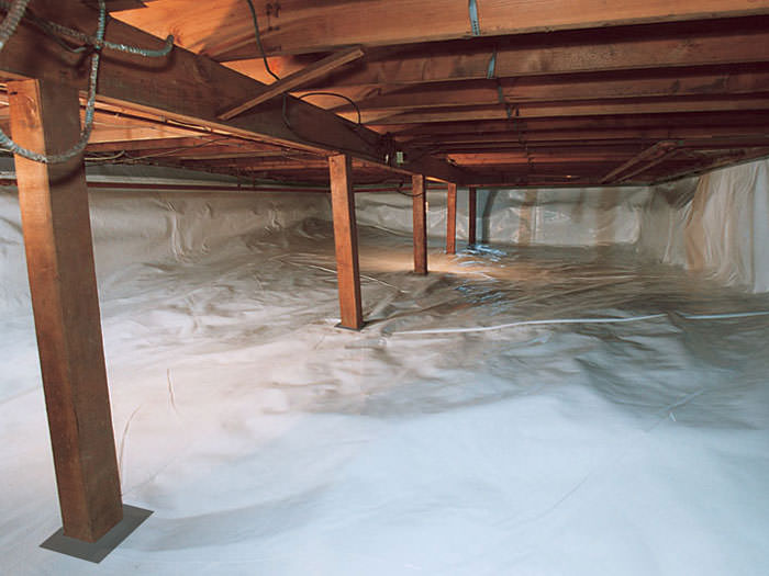 We Clean Crawl Es In Illinois And Iowa E Cleanup A Sealed Encapsulated Crawl E In East Peoria